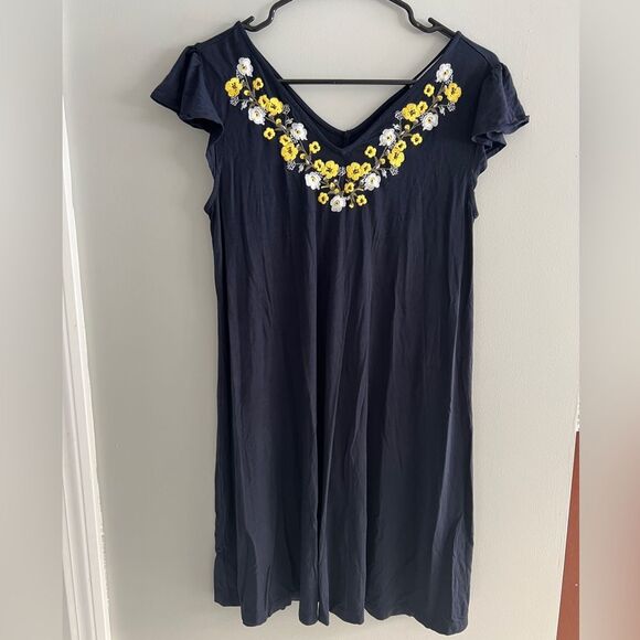 LOFT Dresses & Skirts - LOFT Embroidered Floral Dress Navy V Neck Short Sleeve Casual Size Small Petite